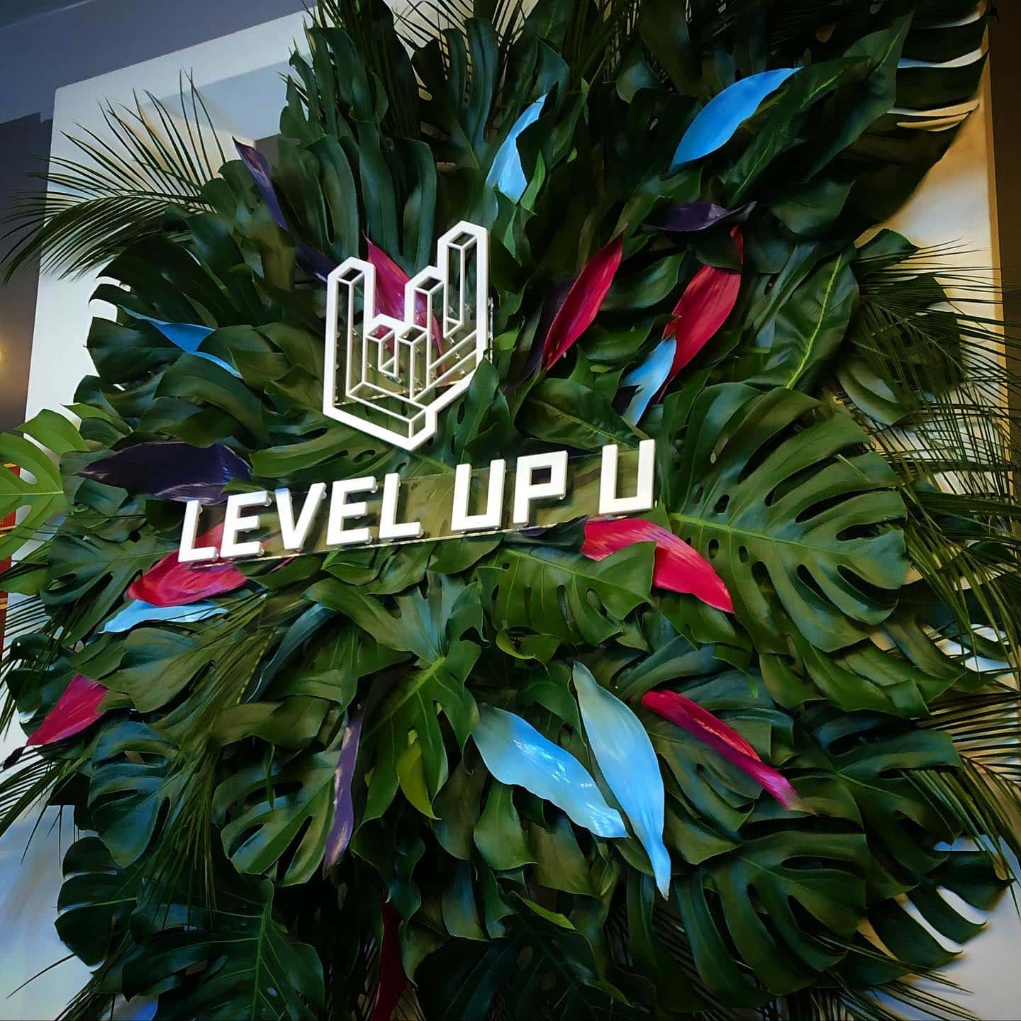 Level Up floral backsplash installation